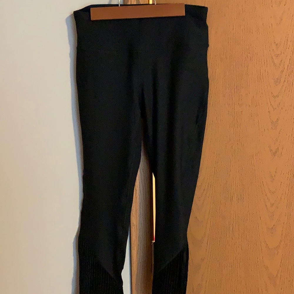 90 degree leggings